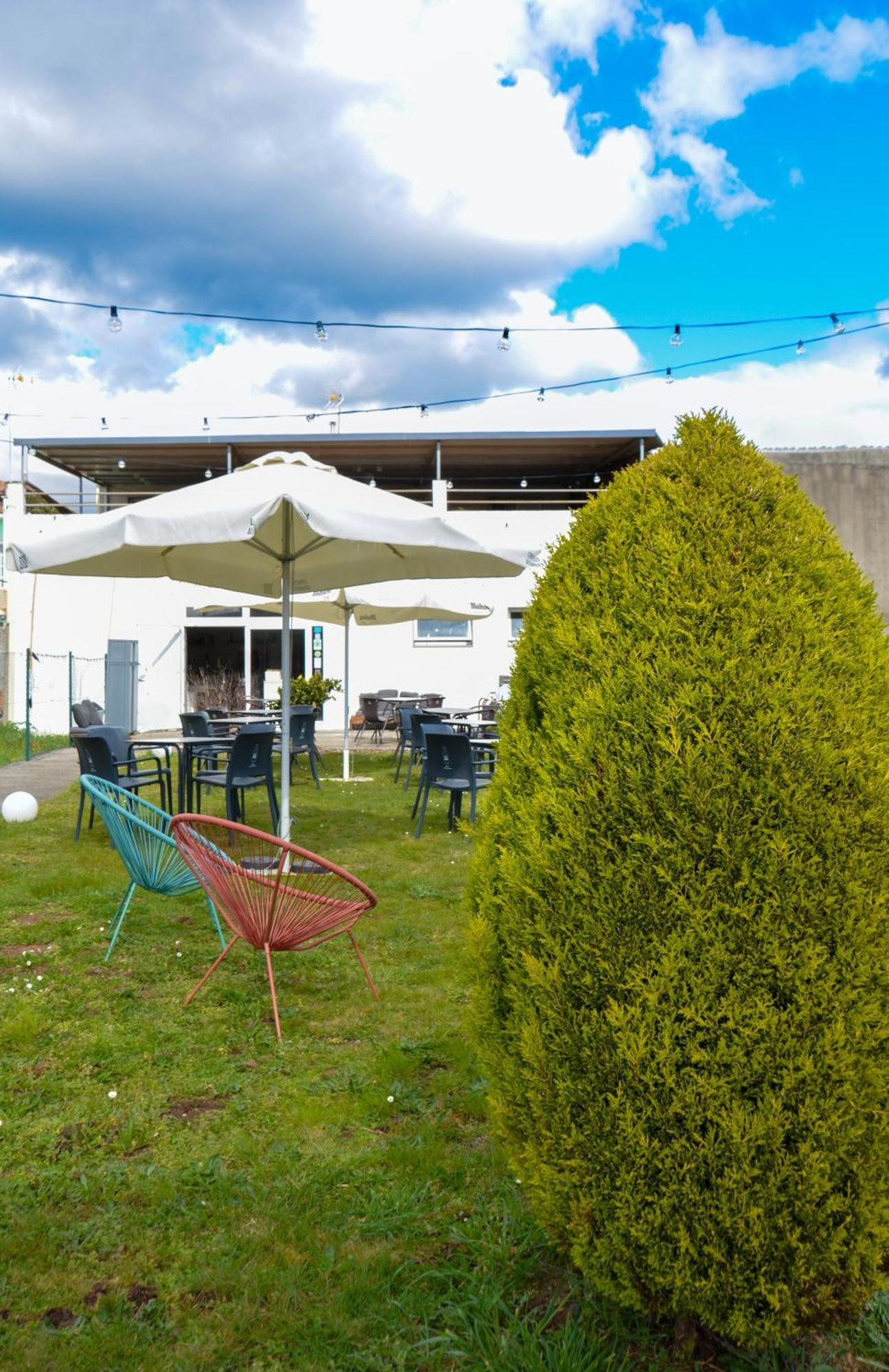 Albergue Melide Eksteriør billede